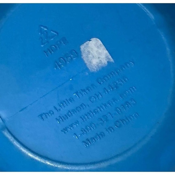 Little Tikes Blue Fish Watering Can Toddler Outdoor Bath Toy - Picture 3 of 3